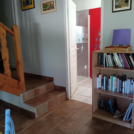 Chez Betty Appartement Le Luc Buitenkant foto