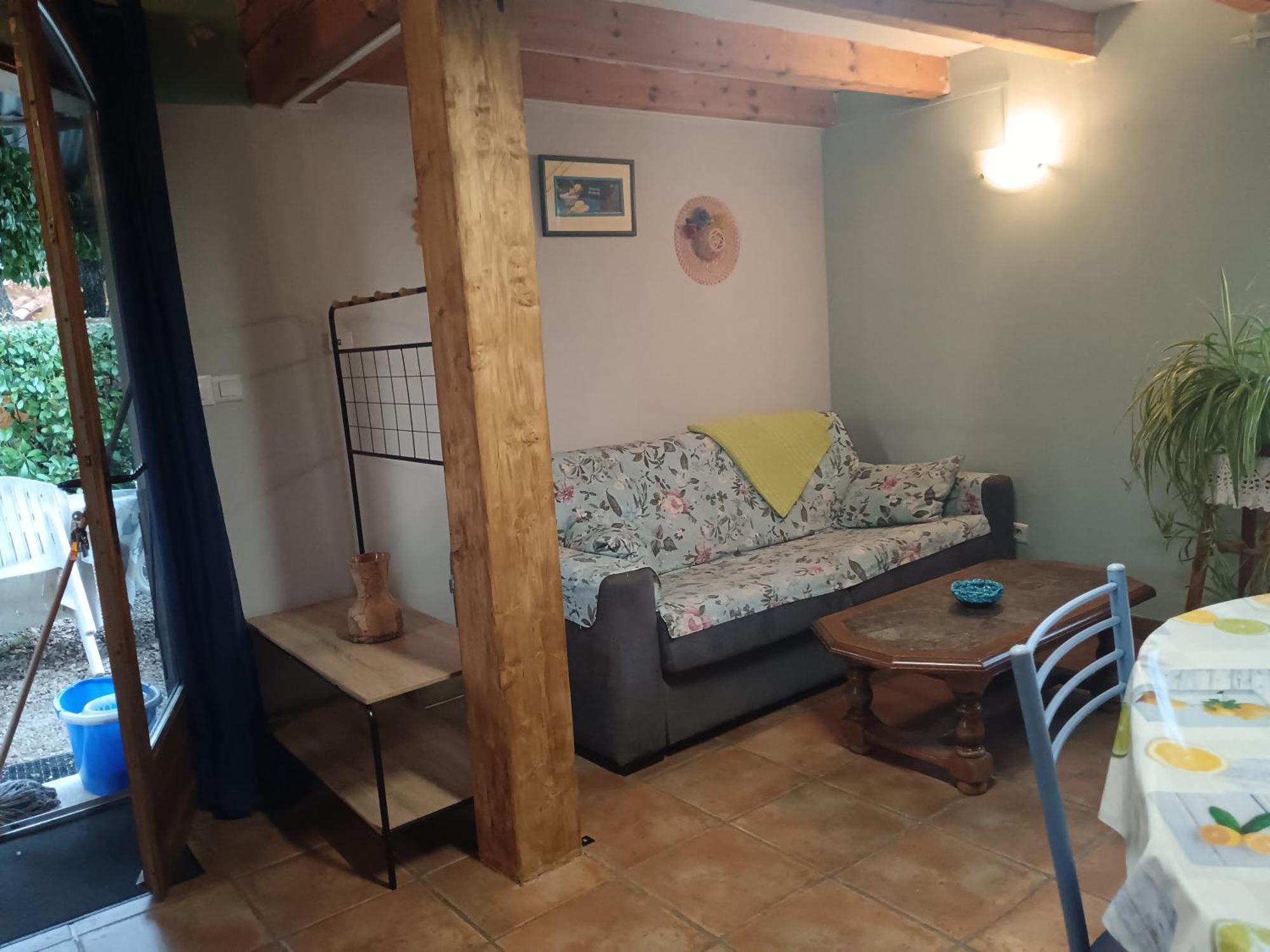 Chez Betty Appartement Le Luc Buitenkant foto